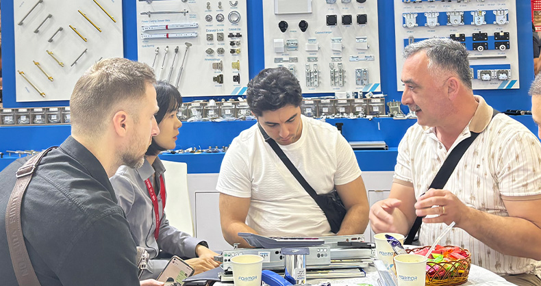 Ориентированность на клиента, стремление к успеху